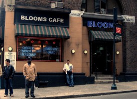 Blooms Cafe